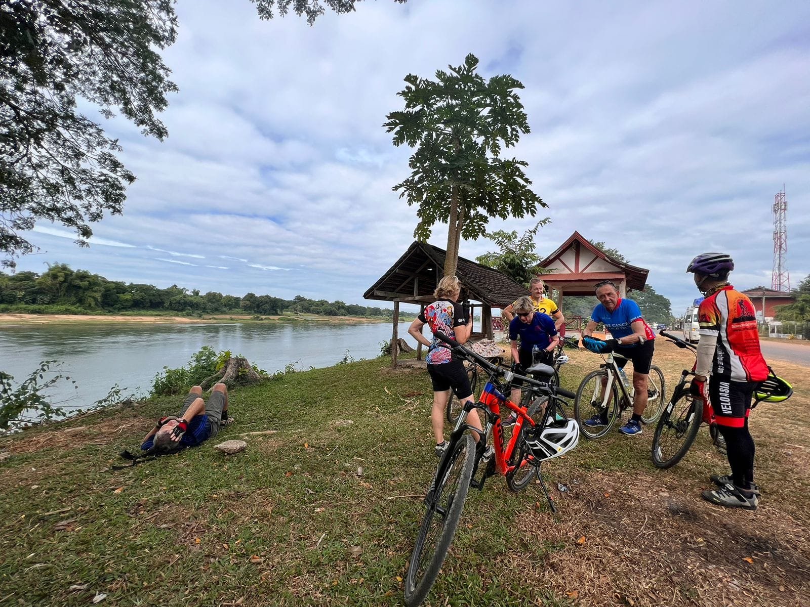 3 Days Luang Prabang Free and Easy Cycling Tour